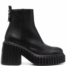 Ботинки на рифленой платформе