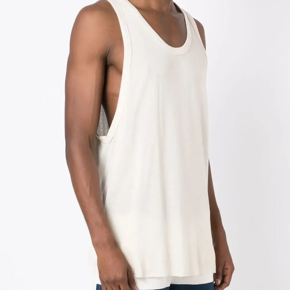 Топ прямого кроя без рукавов