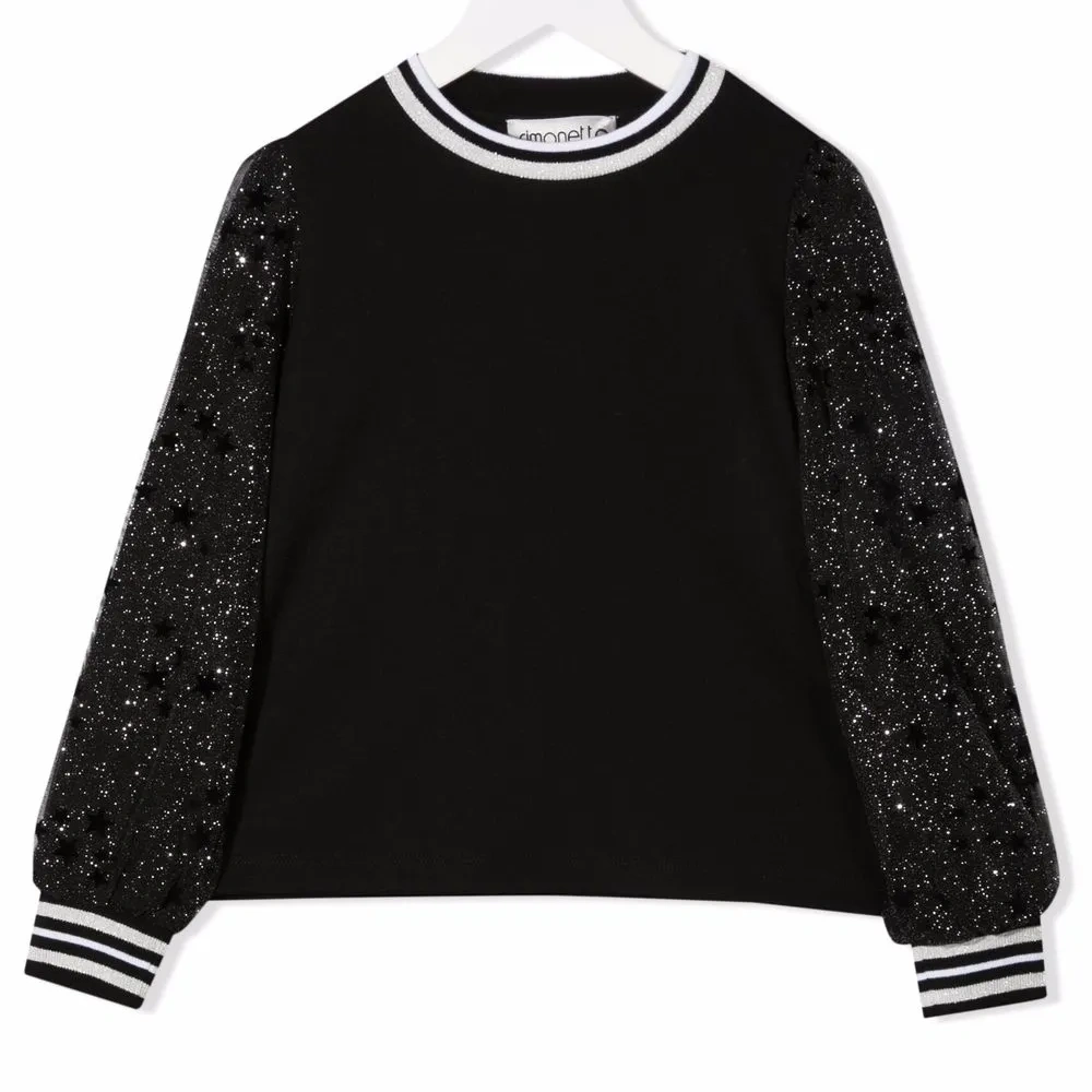 толстовка с блестками на рукавах