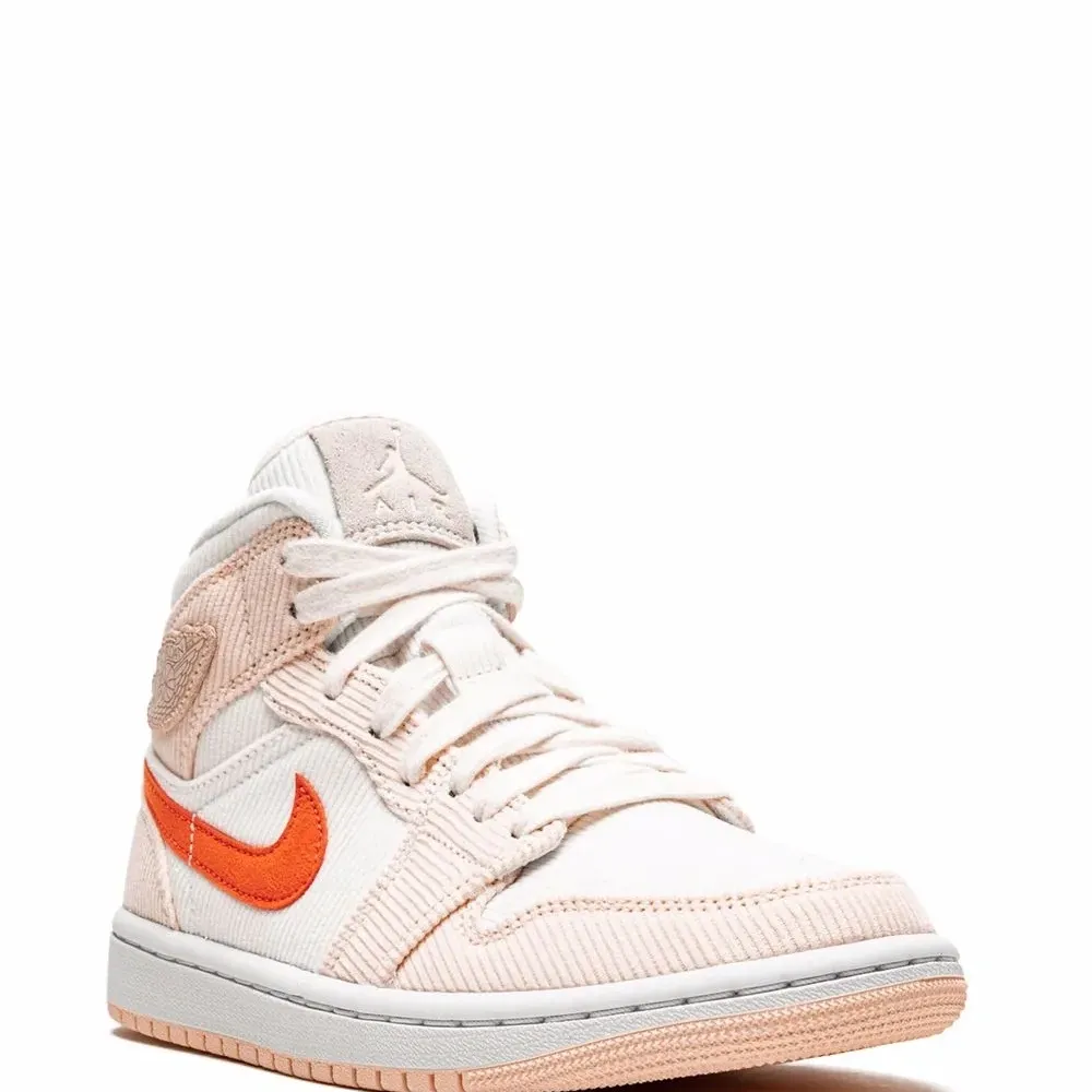 Кроссовки Air Jordan 1 Mid SE Corduroy