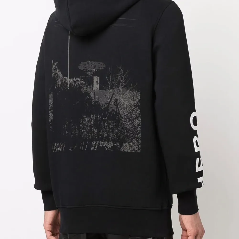 Худи с графичным принтом