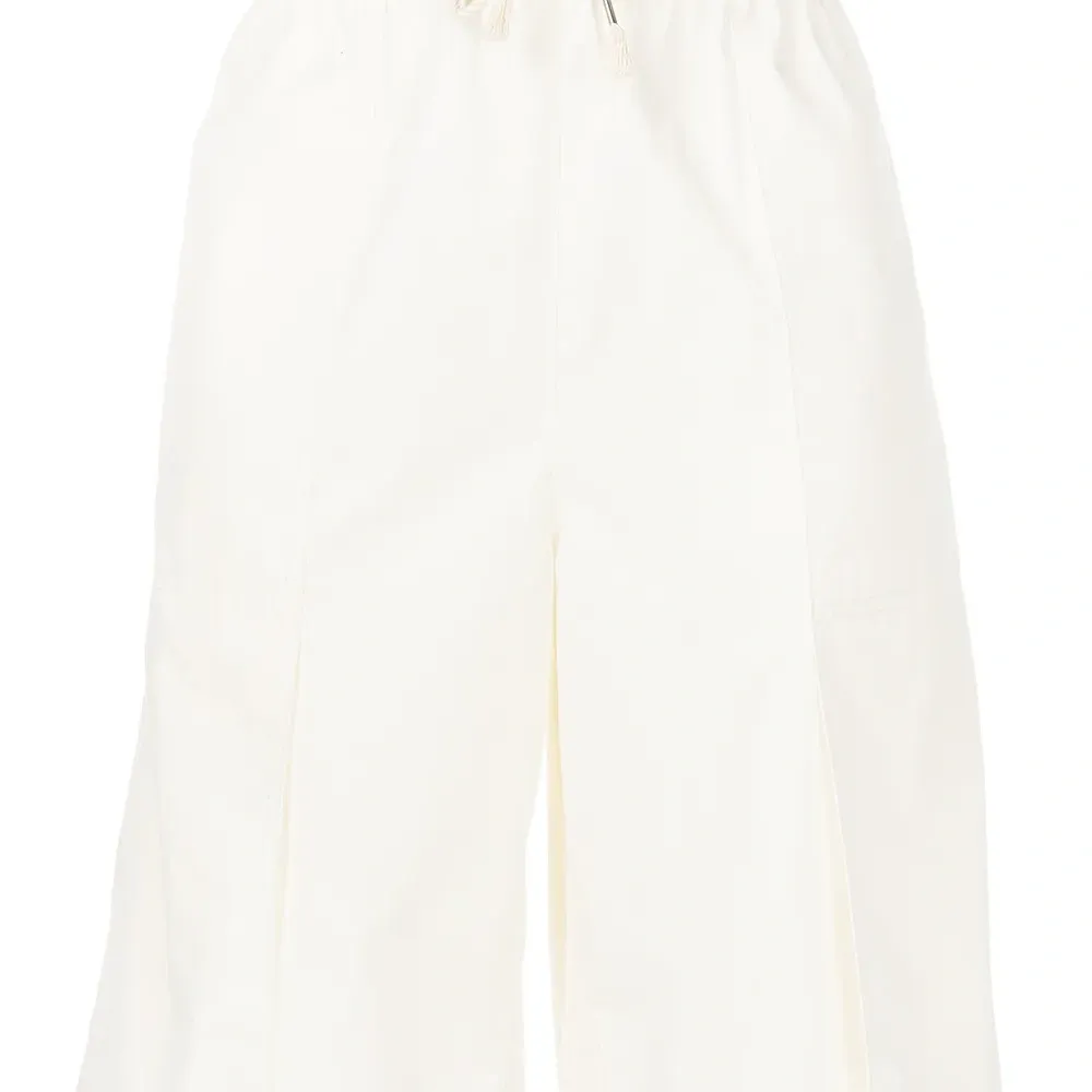 Спортивные шорты с кулиской