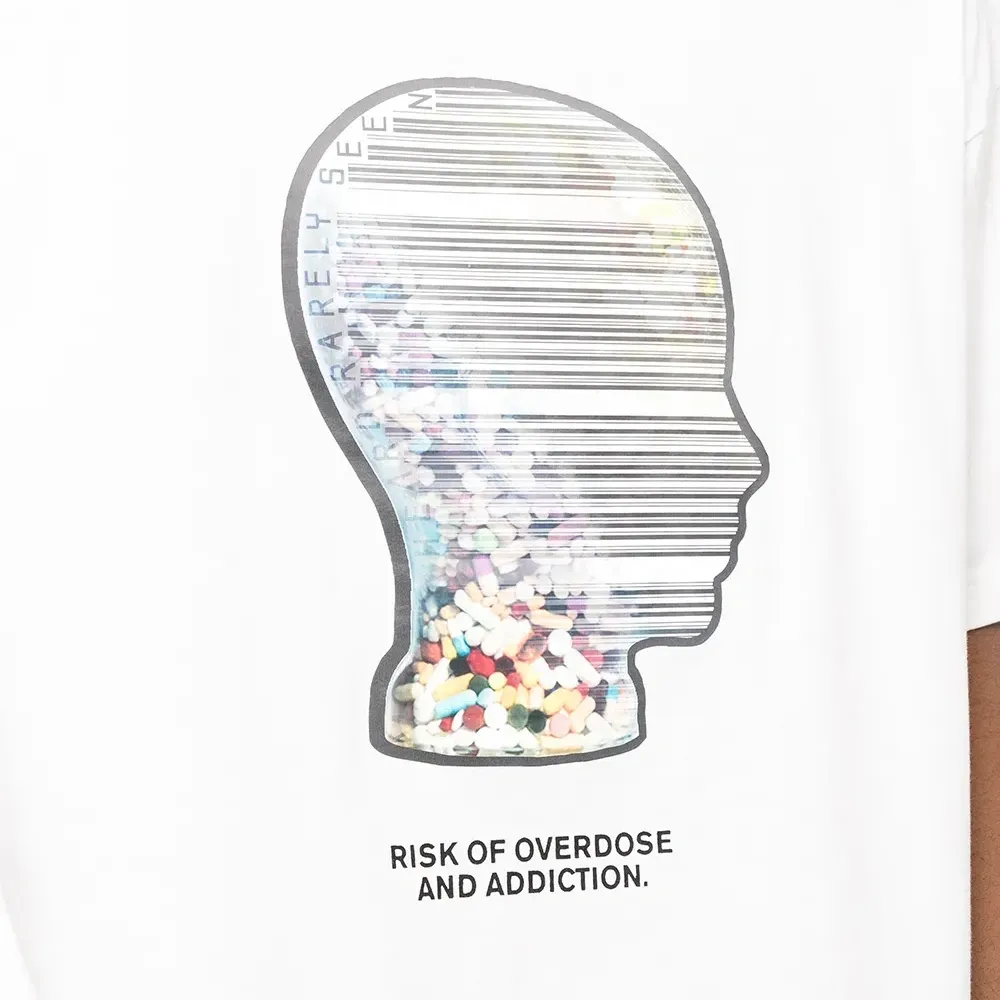 Футболка с графичным принтом