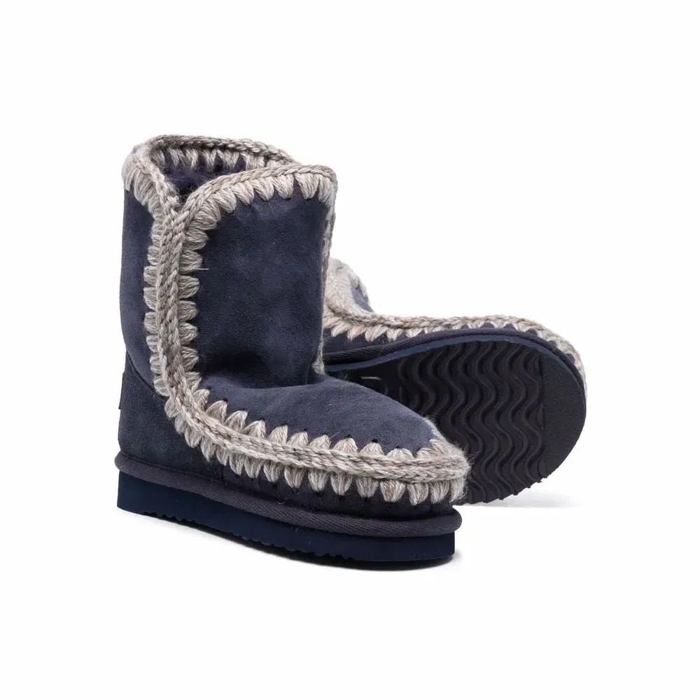 Ботинки с контрастной строчкой