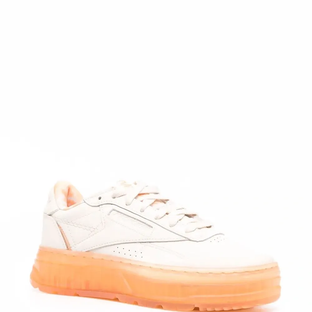 Кроссовки Women's Club C из коллаборации с MadWomen