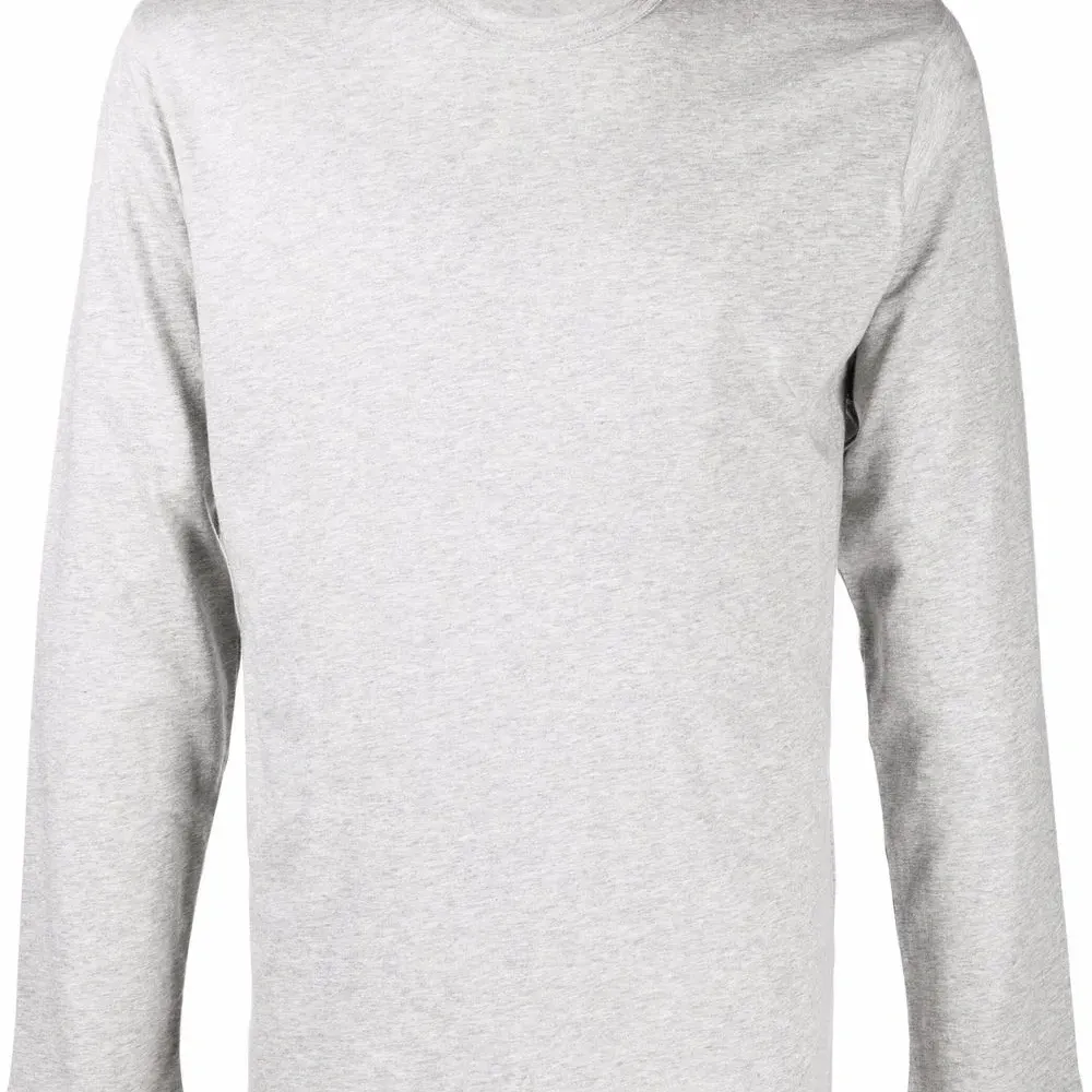 Футболка с длинными рукавами и логотипом