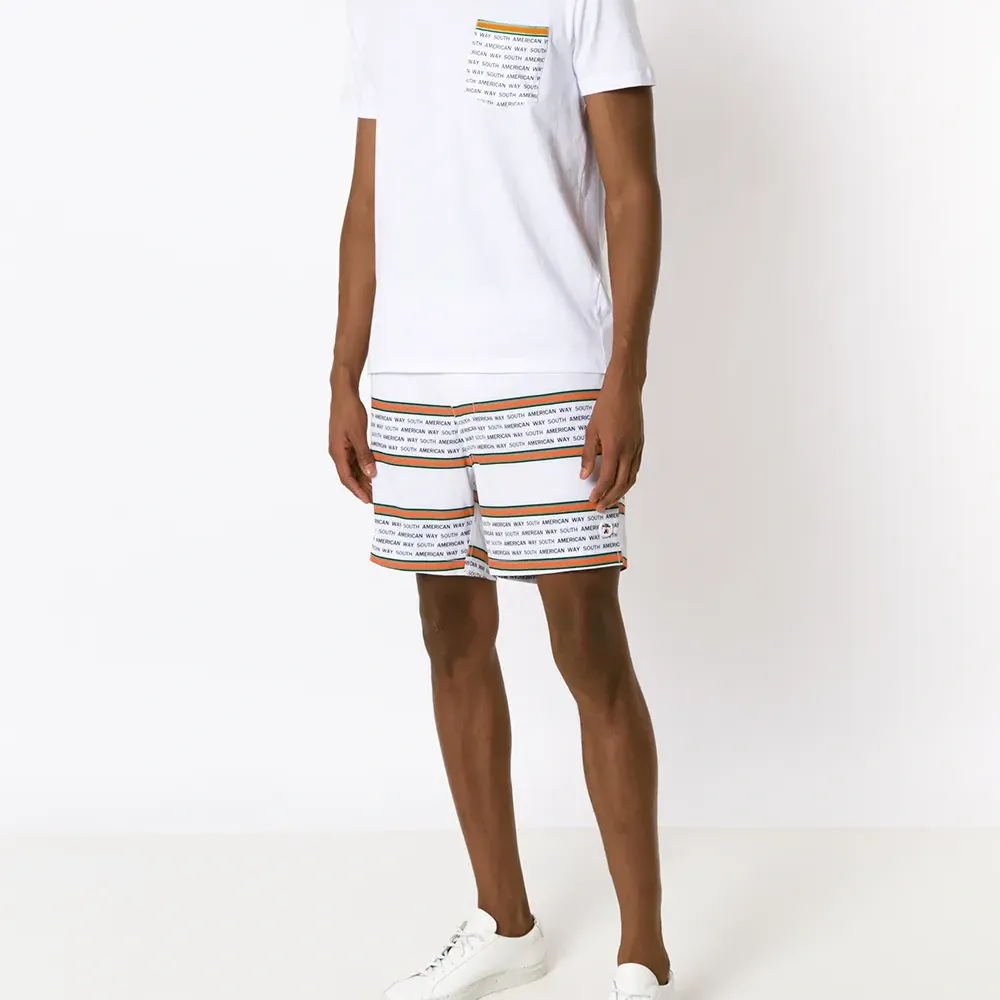 Футболка с надписью