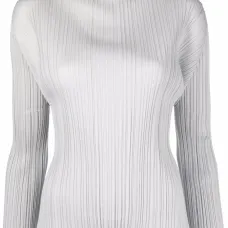 Топ с высоким воротником и плиссировкой