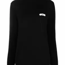 Водолазка с вышитым логотипом