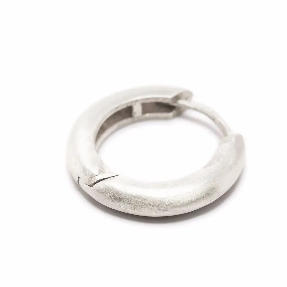 Серебряная серьга-кольцо