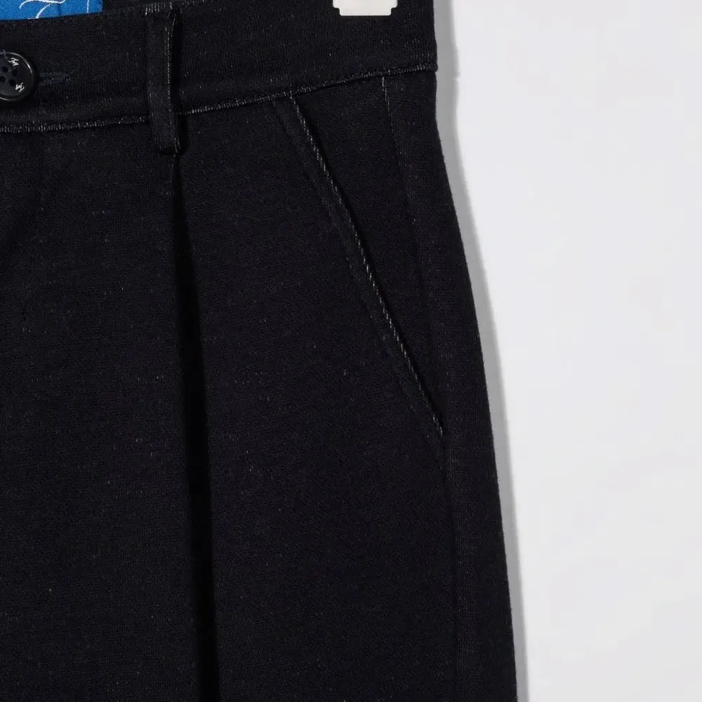 брюки прямого кроя со складками