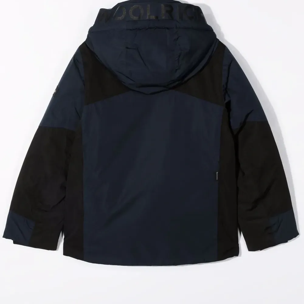 куртка в стиле колор-блок с капюшоном