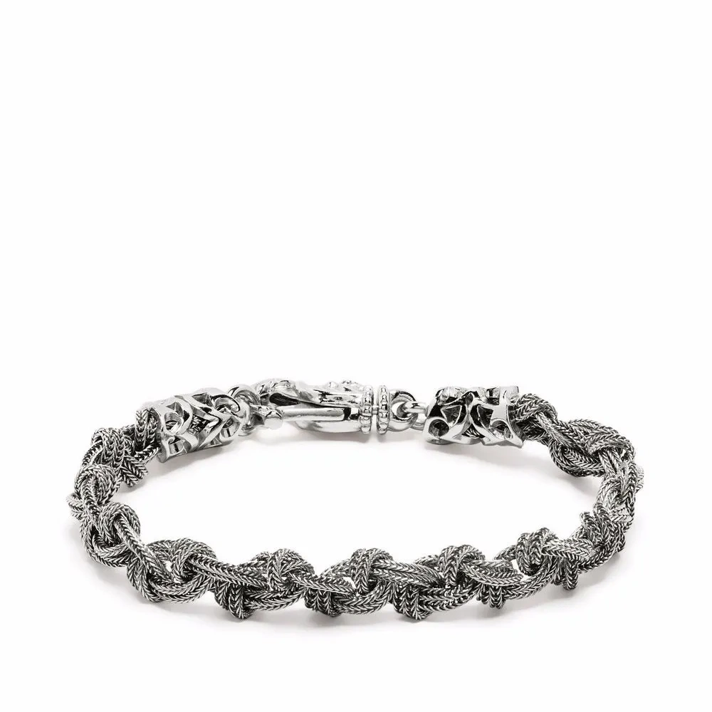 Плетеный браслет