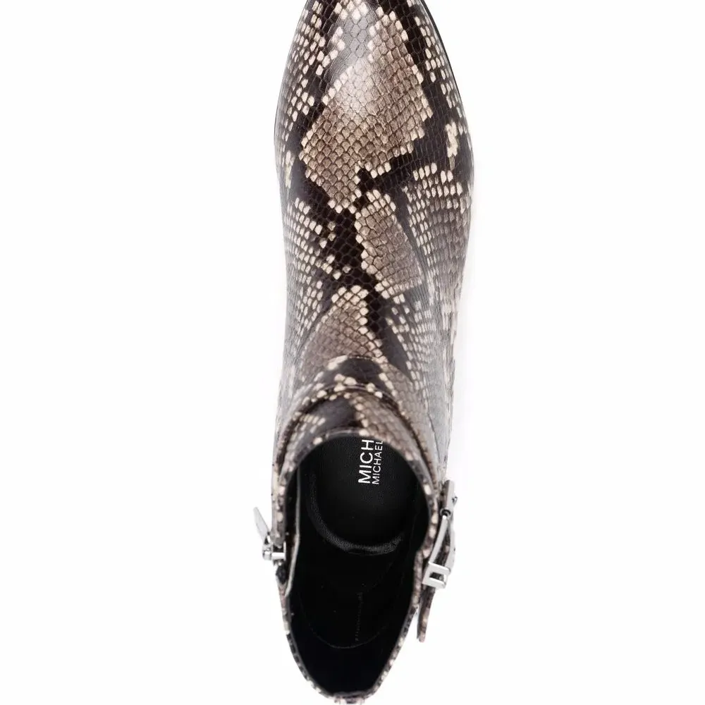 ботильоны со змеиным принтом