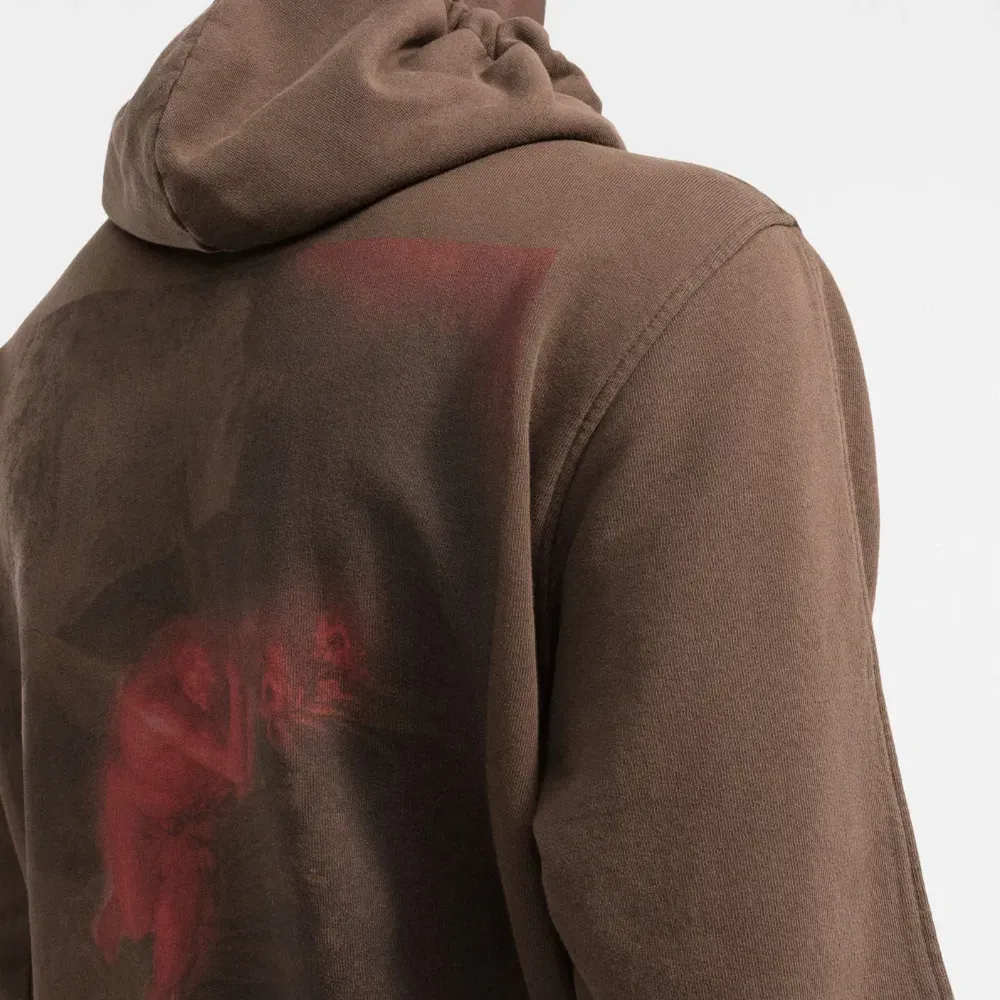 худи с принтом