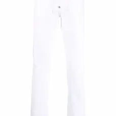 Узкие джинсы с заниженной талией