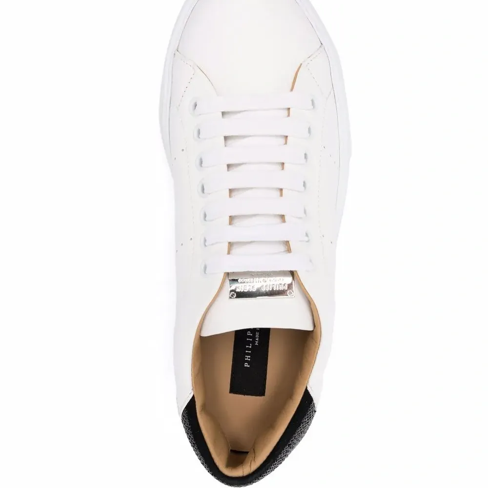 Кеды с декором Skull