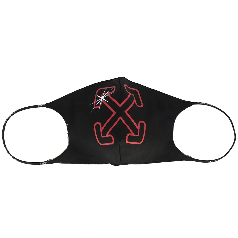 маска с логотипом Arrows