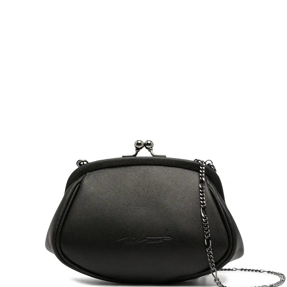 Сумка на плечо с застежкой-защелкой