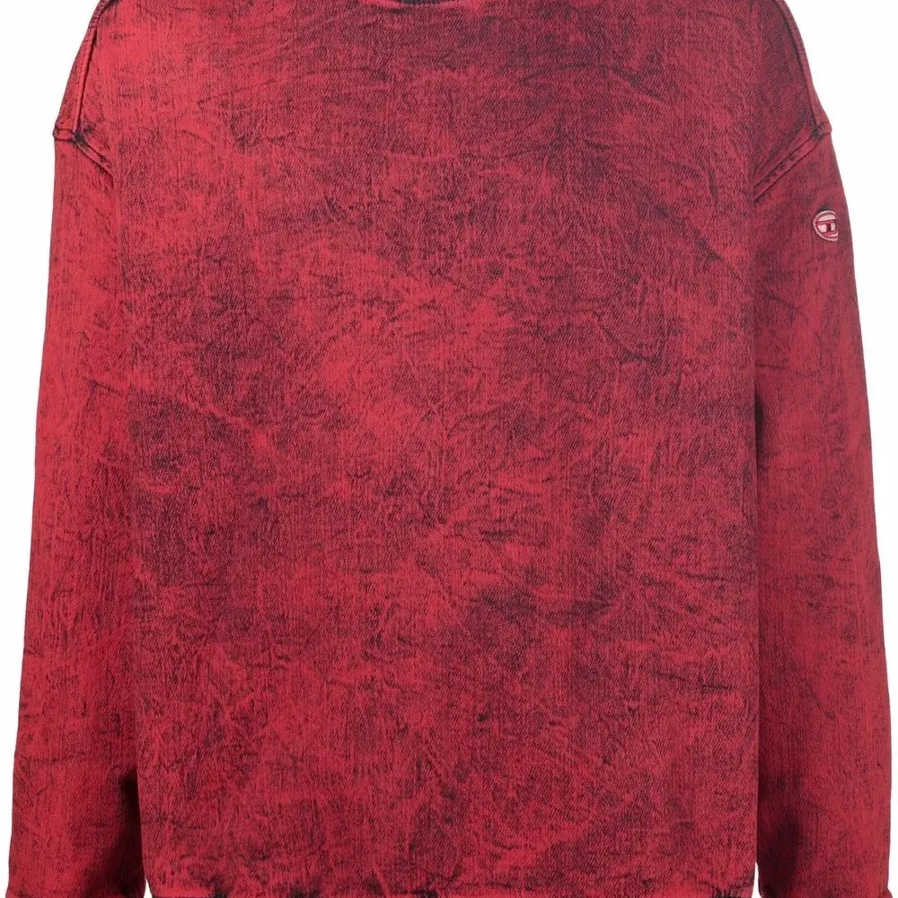 Толстовка с круглым вырезом