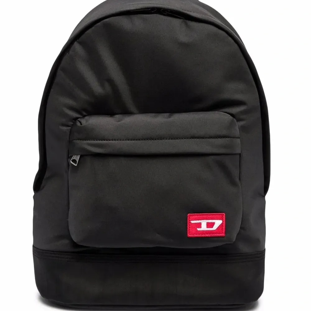 Рюкзак Farb с нашивкой-логотипом