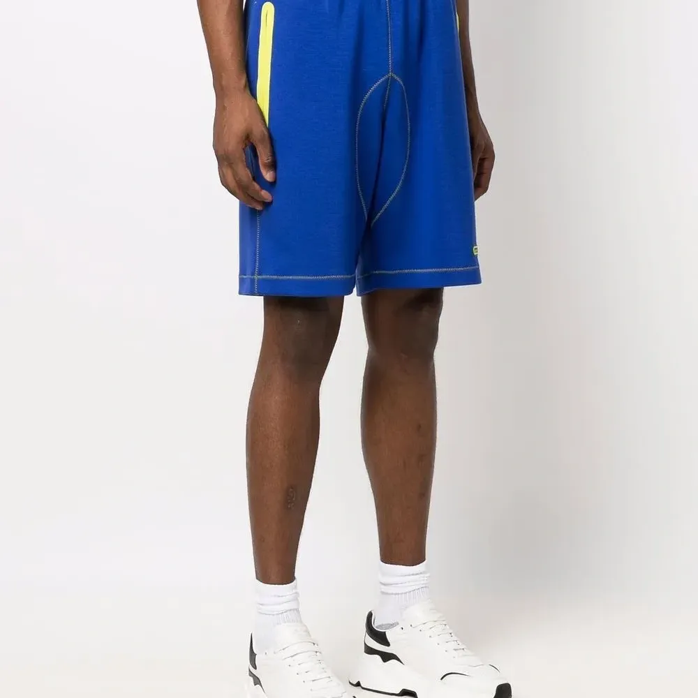 Спортивные шорты с логотипом