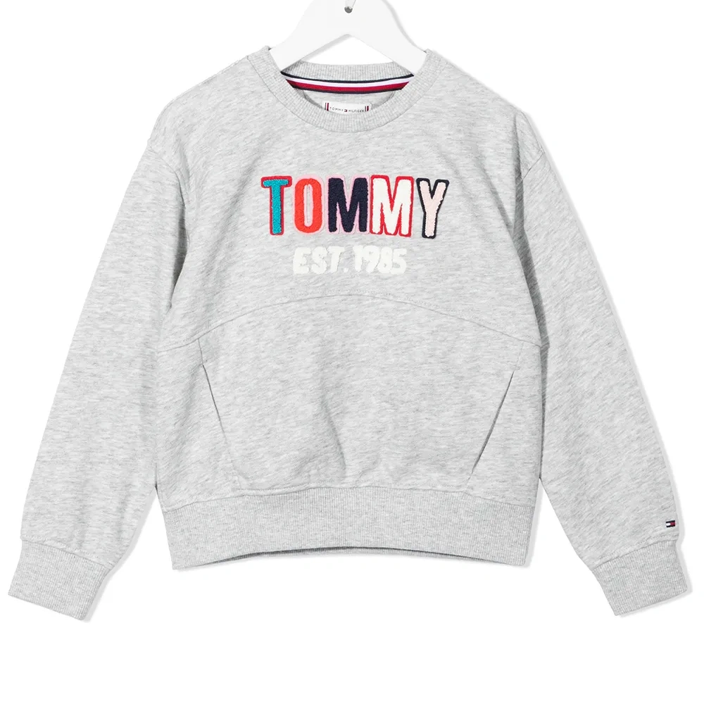 толстовка с вышитым логотипом