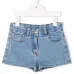 Джинсовые шорты с нашивкой