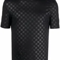 Футболка с логотипом