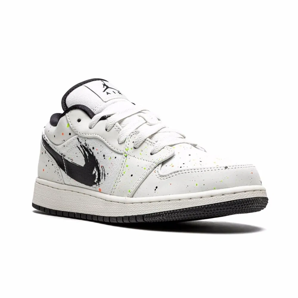 Кроссовки Air Jordan 1 Low SE