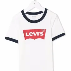 футболка с логотипом