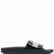 Шлепанцы с тисненым логотипом