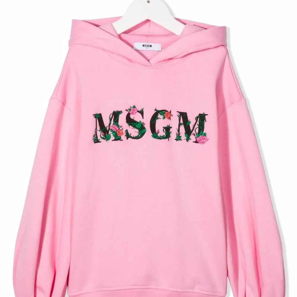 худи с логотипом