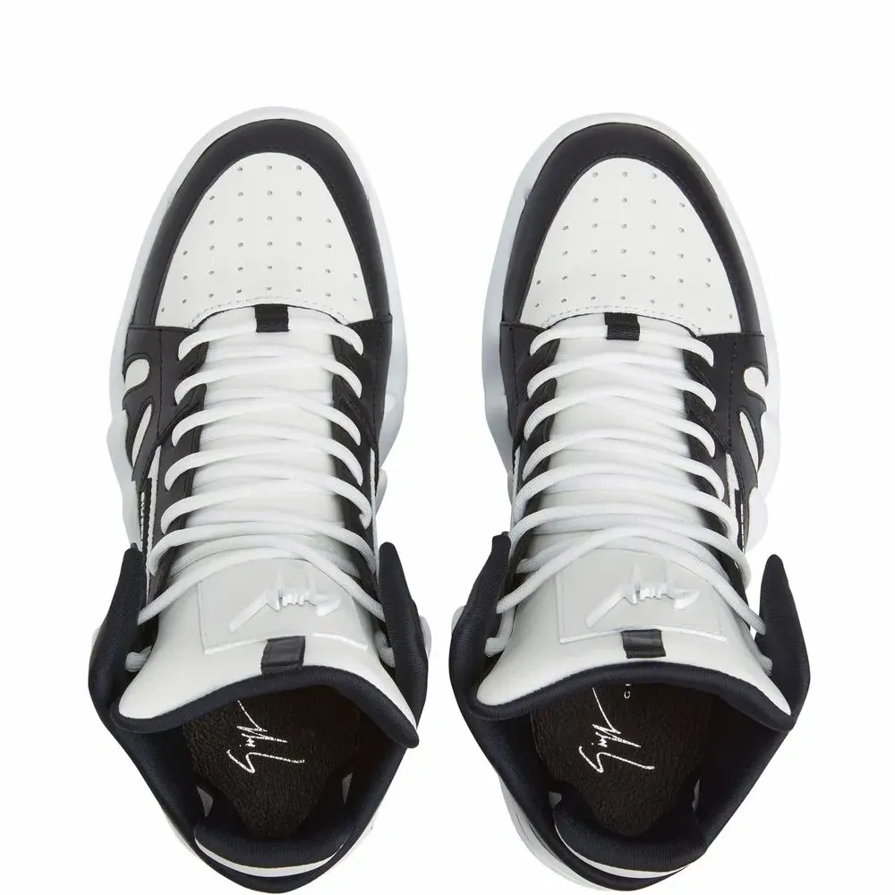 Высокие кроссовки Talon