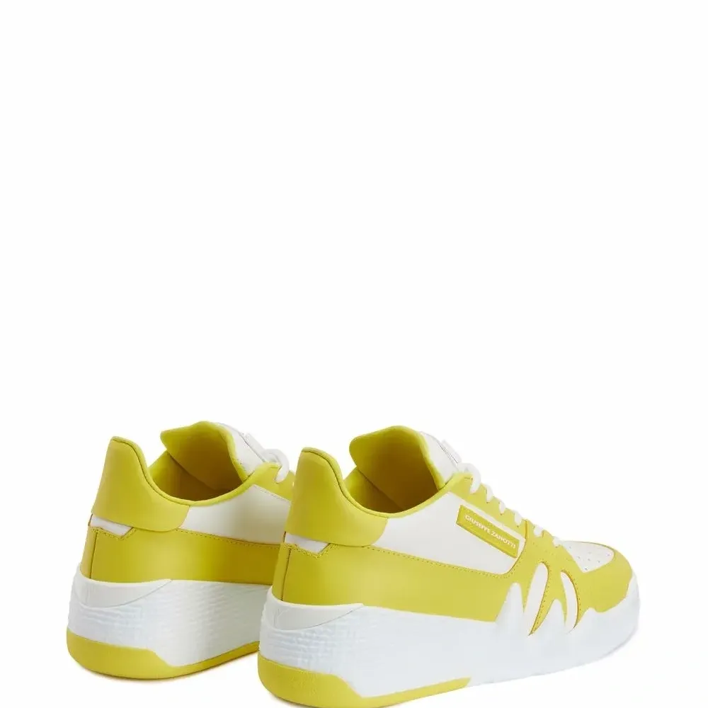 Кроссовки Talons