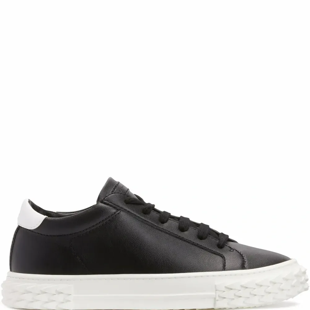 кеды на шнуровке