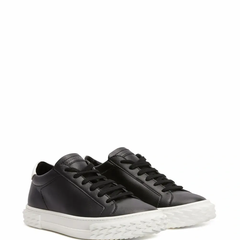 кеды на шнуровке