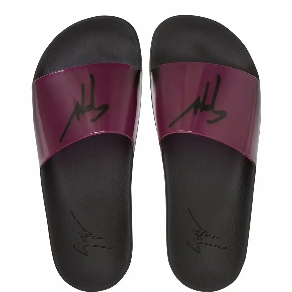 Шлепанцы Brett с логотипом