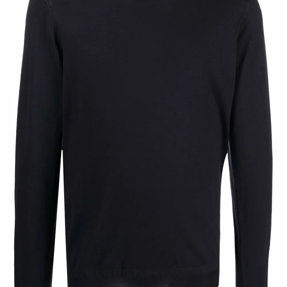 Джемпер с круглым вырезом