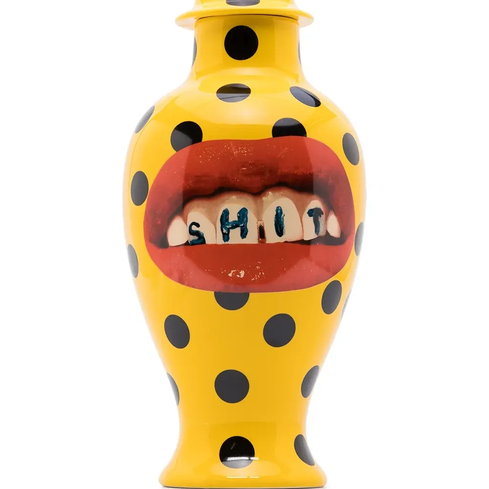 Ваза с узором в горох