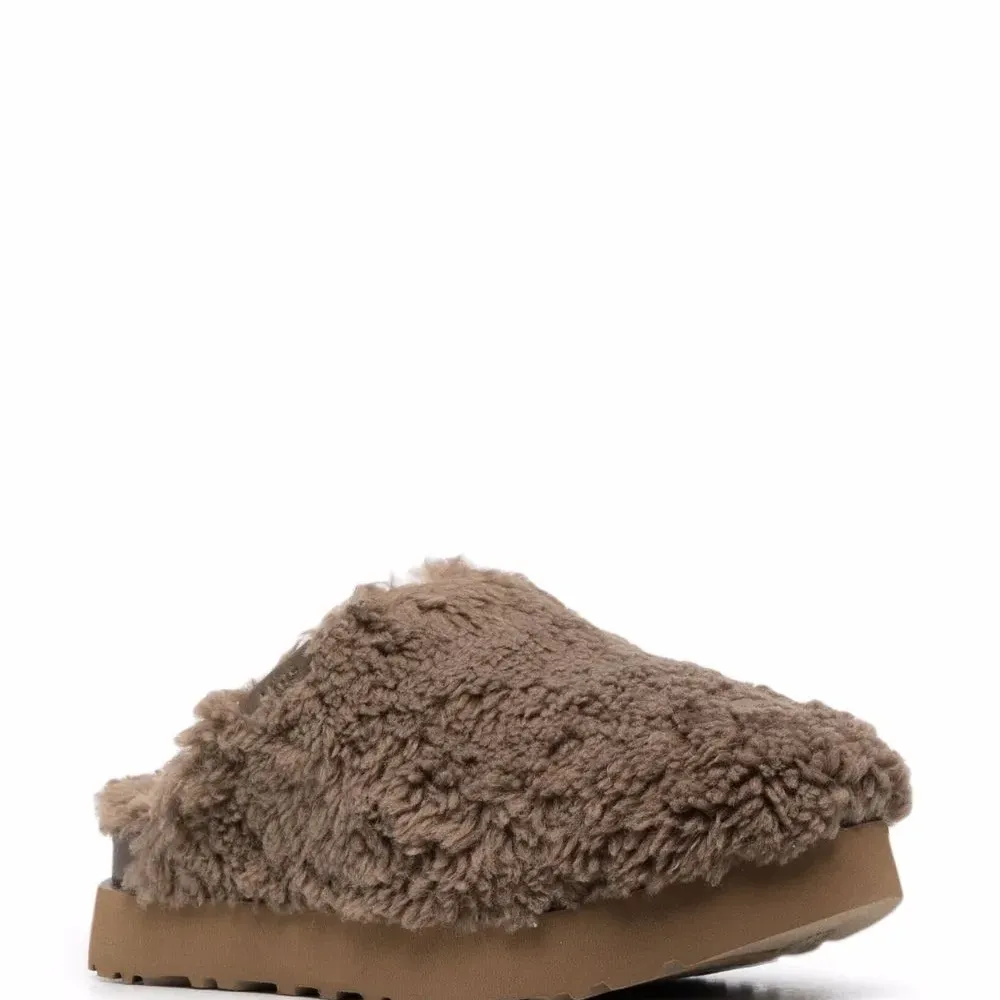 Слиперы из овчины на платформе