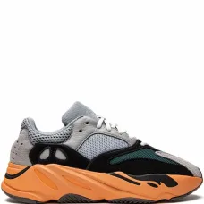 Кроссовки YEEZY 700 Wash Orange Кроссовки YEEZY 700 Wash Orange