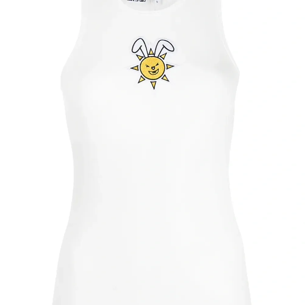 Топ с графичным принтом