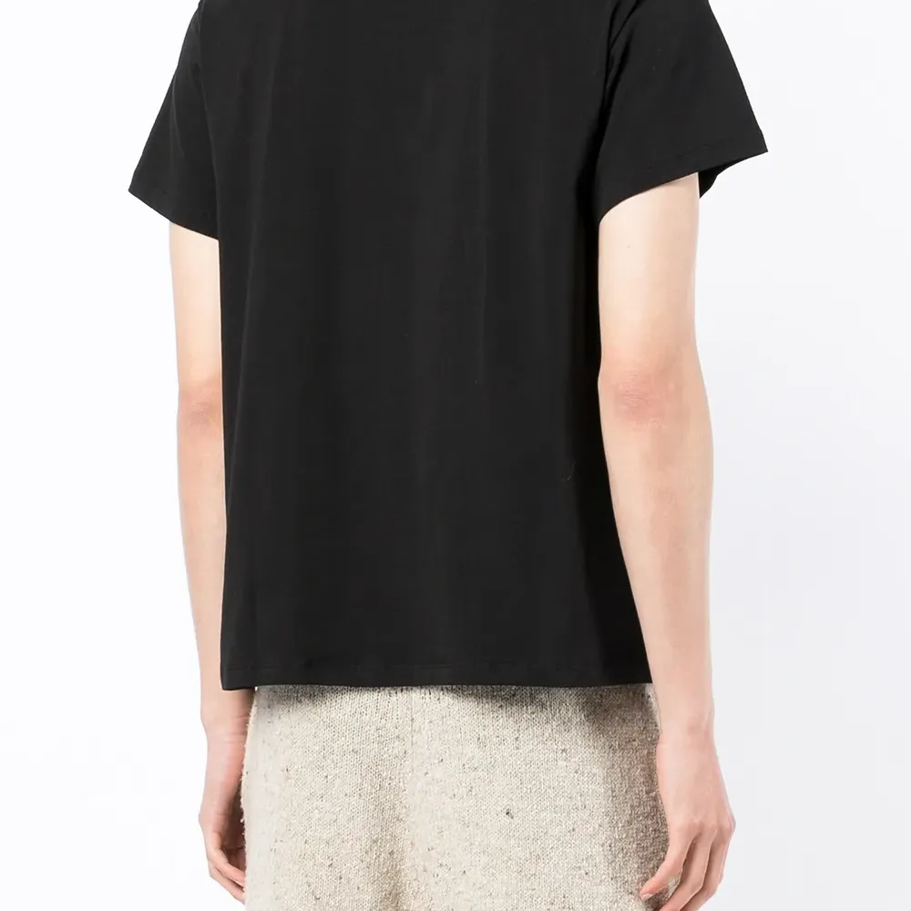 Футболка с графичным принтом