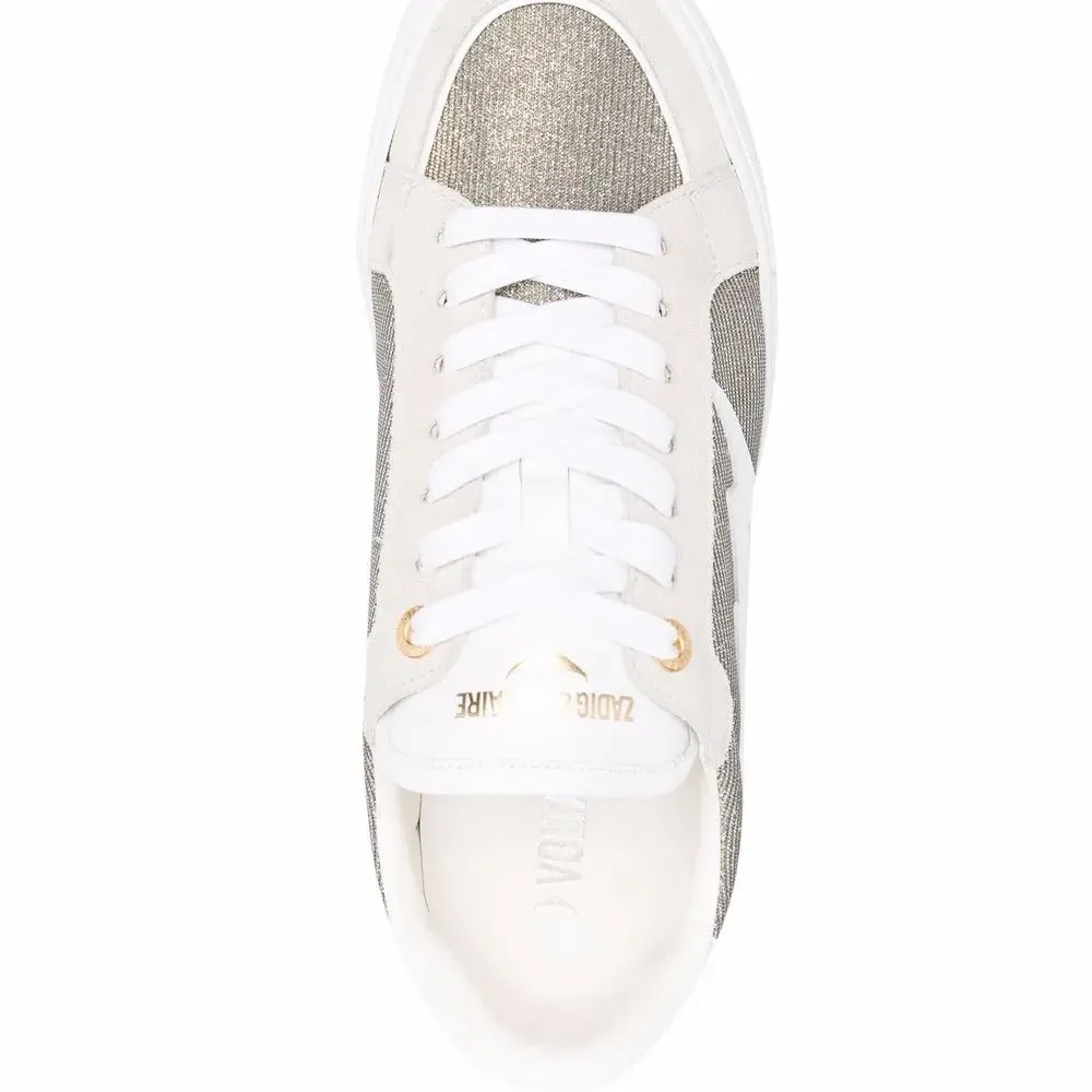 Кроссовки с нашивкой-логотипом