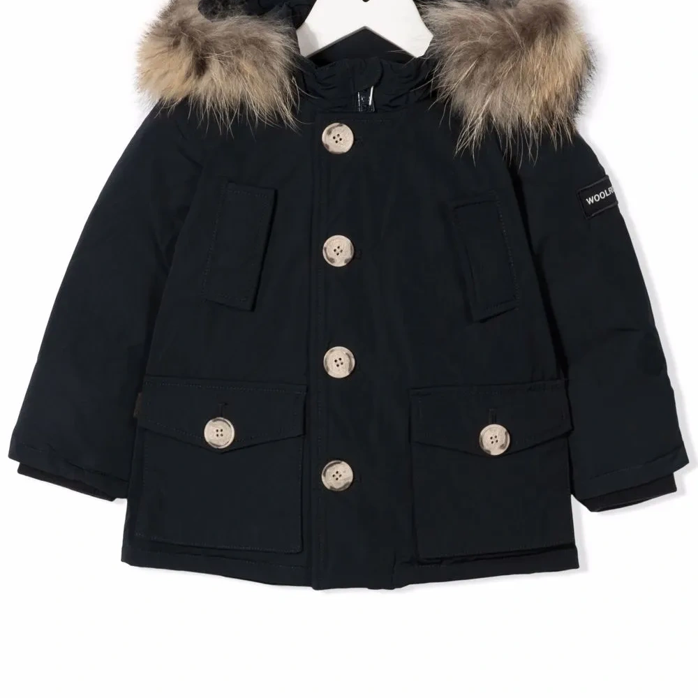 пальто с оторочкой из искусственного меха