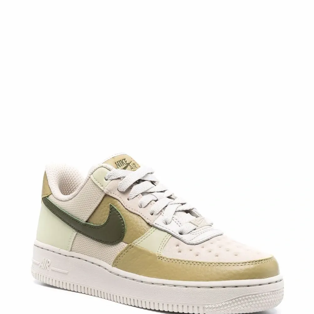 Кроссовки Nike Air Force 1