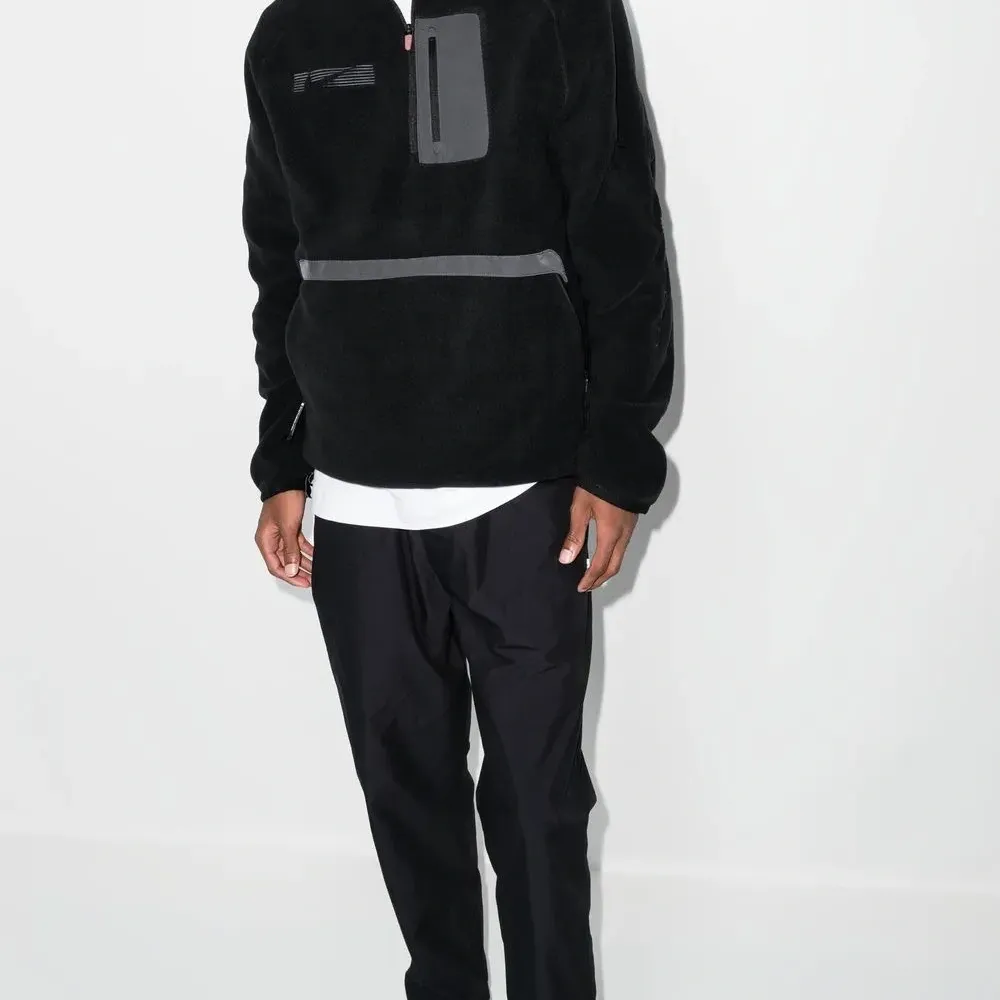 Толстовка из коллаборации с CACT.US CORP