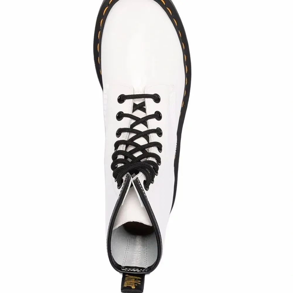 ботинки 1460 на шнуровке