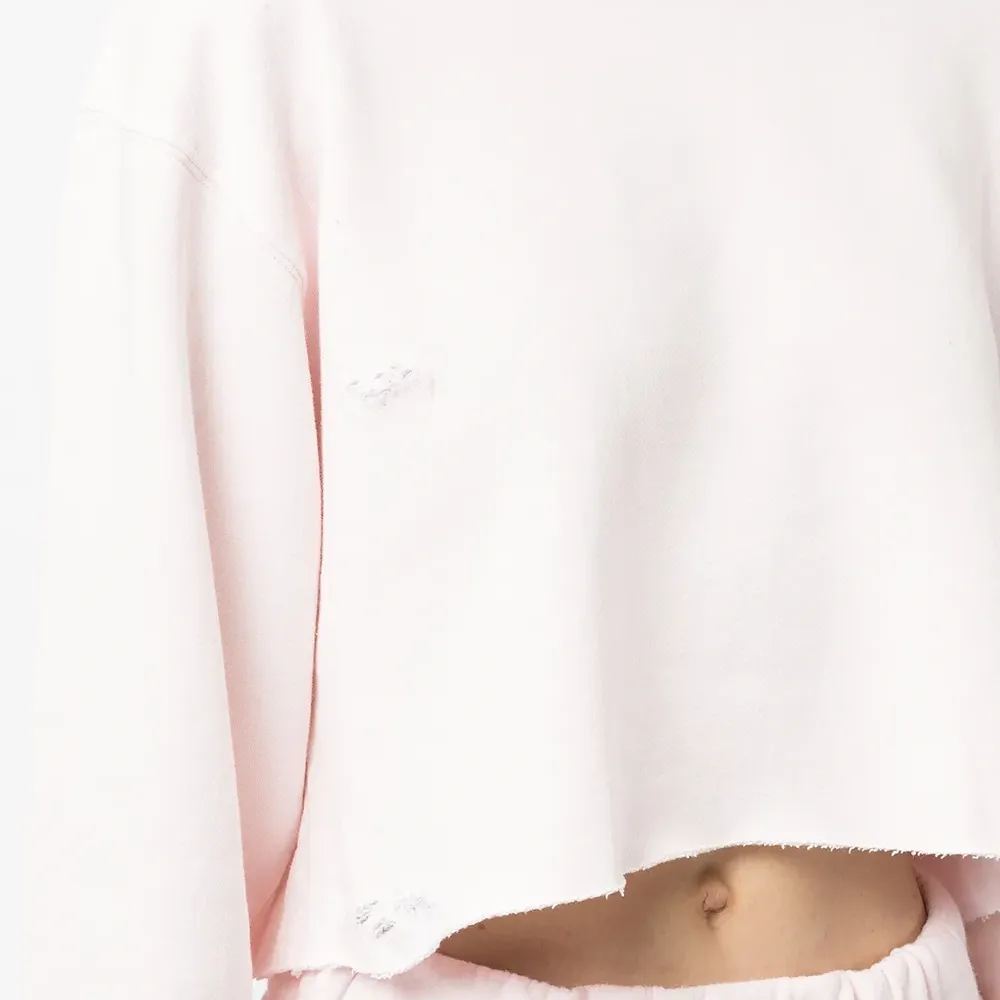 Укороченная толстовка с эффектом потертости